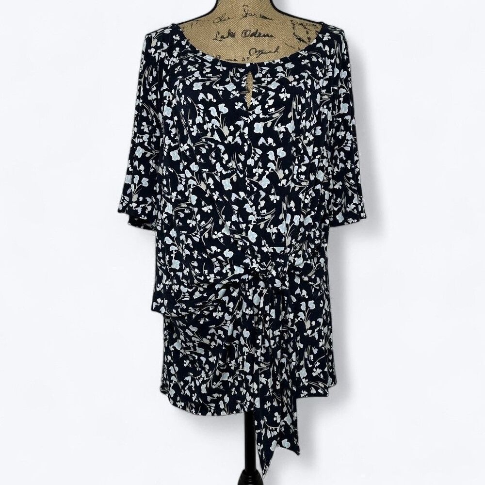 The Limited Dark Floral Top Sz 2X‎ Stretch Pullover Tie Waist Keyhole Career